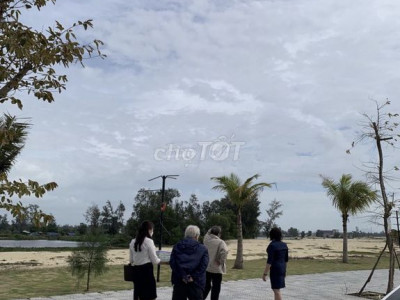 Cắt lỗ bán lô đất cạnh công viên, mặt sông Cổ Cò