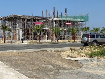 Lô góc  mặt sông Cổ Cò giá rẻ giật mình