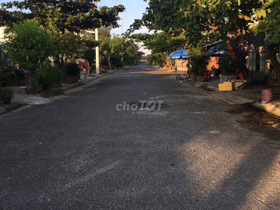 Bán đất Bến Trễ đường 13m. DT: 100m2