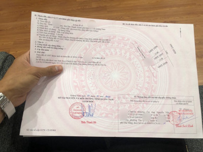 Cần bán LÔ ĐẤT xây nhà ngay Phố cổ Hội An gần sông