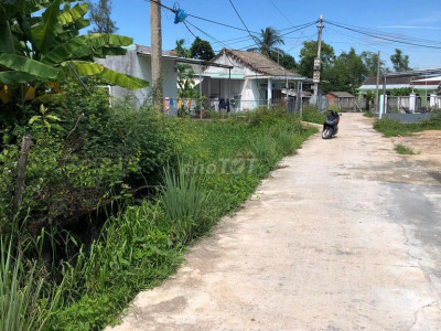 Đất chính chủ ngay Hà Lam betong oto giá 430tr