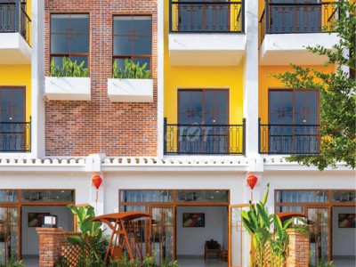 NHÀ PHỐ HỘI AN - 3 TẦNG 5 CĂN HỘ, VIEW CÔNG VIÊN