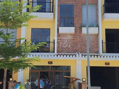 Bán nhà Nam Hội An 3 tầng 5PN xây sẵn giá 3 tỷ 4