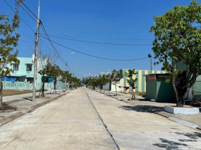 Bán lô đất gần biển Tam Thanh đường 17m5