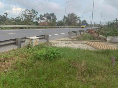 Mặt tiền Quốc lộ 1A - Tt Nam Phước - DT: 11x30