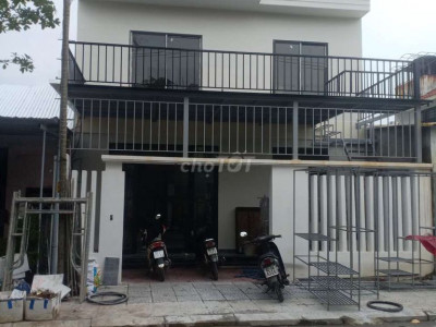 Cho thuê một phần nhà mặt tiền Trần Văn Dư