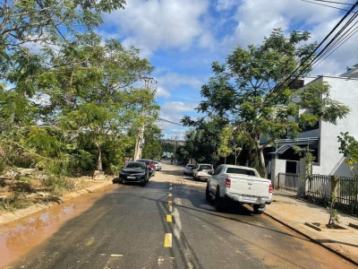 Lô đất sổ đỏ đườg 5m5 chỉ 579tr,gần cây xăng