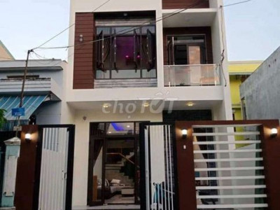 BÁN NHANH NHÀ ĐẸP TRUNG TÂM QUẢNG TRƯỜNG TAM KỲ