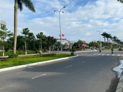 Đất MT Hùng Vương Tam Kỳ đã có sổ 33tr/m2