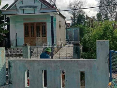 Bán đất kèm nhà Bình Hải. Gần sông gần biển