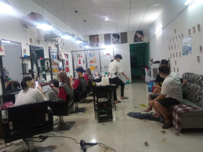 Cần sang salon tóc nam nữ