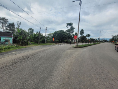 Đất 800m2, 2 mặt đường lớn Quế Sơn để kd nhà hàng