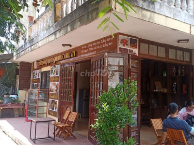 Cần cho thuê mặt bằng bán hàng lưu niệm