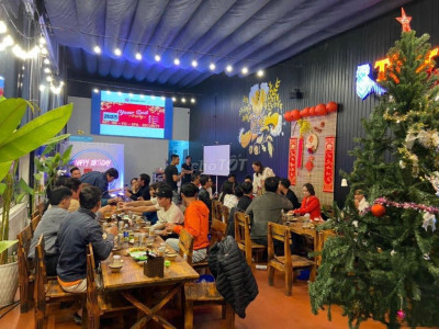 Sang quán beer Hội an do chị chủ 95 xinh đẹp đi mỹ