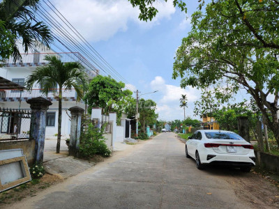 Đất sổ hồng riêng 180m2 mặt tiền đường DH 12 14,5m