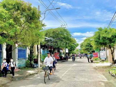 Bán Gấp Lô Đất Đẹp 150m2 - Ngang 6,5m - Hướng ĐN