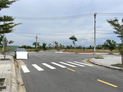 Chính chủ Cho thuê 240m2 đất lâu dài , sổ đỏ