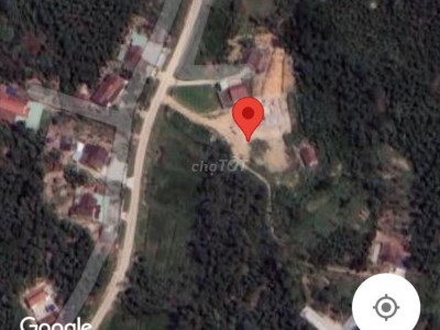 Cần bán đất nhà ở và vườn