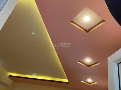 nhà MT duy tân tp tam kỳ , sát phan châu trinh , đuòng lớn 27 m