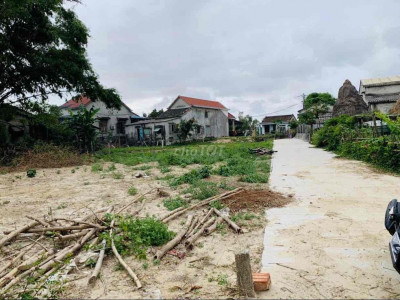 đất duy thành 365tr sổ hồng 1 lô ***