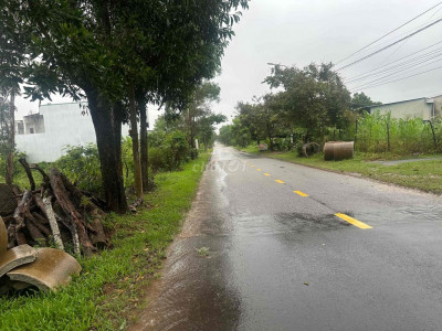 Đất 100m2 cách resort Phan Ngọc Anh 300m