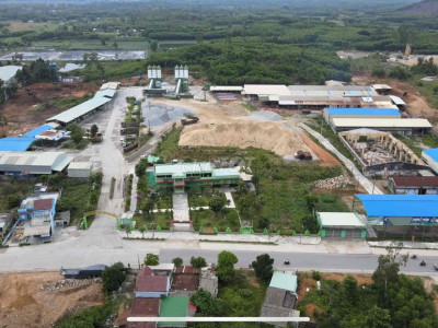 Mặt tiền đường lớn Dt611