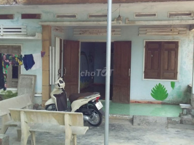 Cho thuê nhà riêng mặt tiền đường 10m ngay ngã ba thị xã Hương An