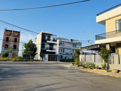 Cho thuê đất 105m2 (7x15) đối diện Tiến Thu