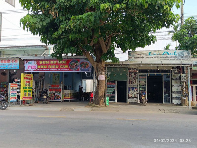 Mặt bằng kinh doanh - Mt hùng vương số 1012