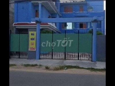 Cho thuê nguyên căn.