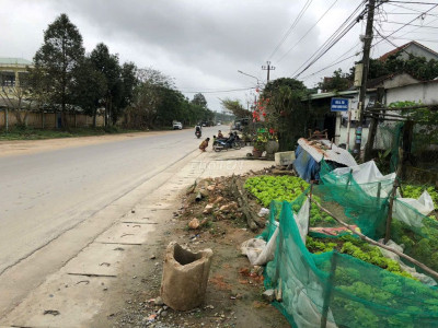 Cho thuê đất mặt bằng đối diện 2 trường (Cấp 2 và Cấp 3) đông dân cư