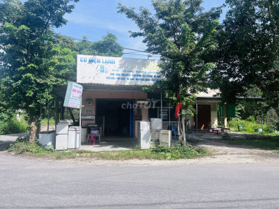 Mặt bằng kinh doanh và nhà nguyên căn