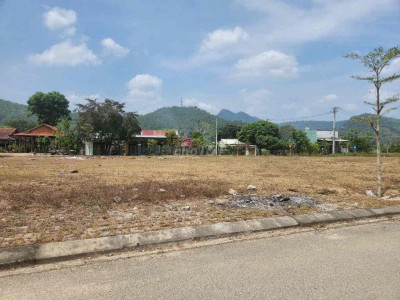 chính chủ bán cặp đất đường nhựa tái định cư Đà nẵng mới