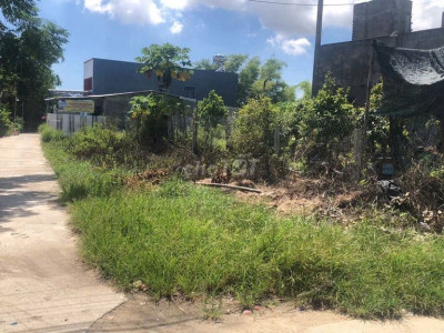 Bán đất lô góc vuông đẹp