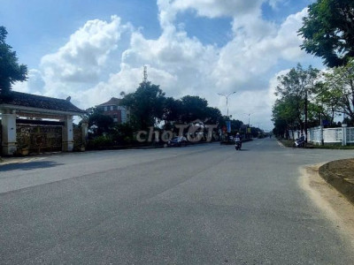 Giá tốt: 3.1 tỷ cho lô đất mặt tiền Hoàng Diệu, Vĩnh Điện, Điện Bàn