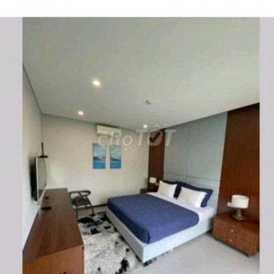 Nhà 4 PN ngay trung tâm view luá 400m