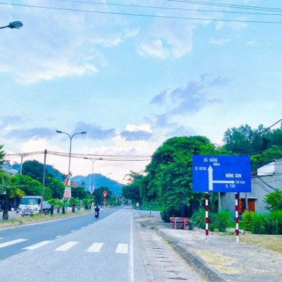 Chỉ 300Tr có ngay 120m2 đất trung tâm Thị Trấn/SHR