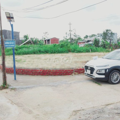 BÁN NHANH LÔ ĐẤT NỀN GẦN CHỢ CẦU MÓNG GIÁ 5XXTR/LO