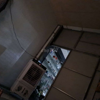 Nhà cấp 4 2pn trung tâm