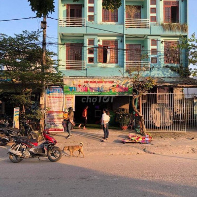 Mặt bằng văn phòng