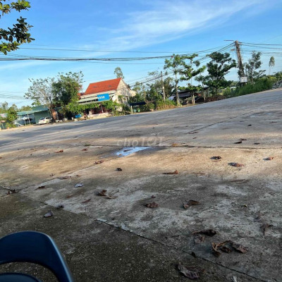 sát trục DT610B *** còn lô 4xx đường 4.5m