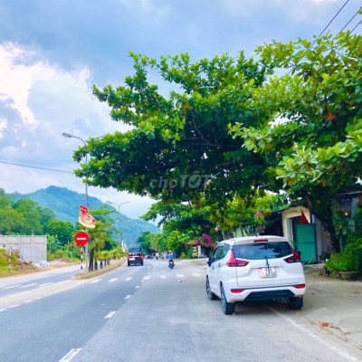 Bán rẻ lô ngay trung tâm sát QL14B/100m2/đường9m5