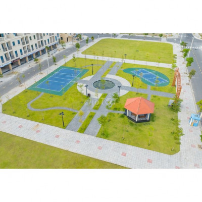 Xa bờ do World Cup, cần bán căn nhà đẹp mộng mơ