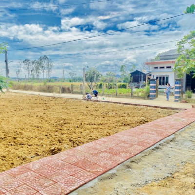 Chủ cần tiền bán nhanh lô đất đẹp ven TT Nam Phước