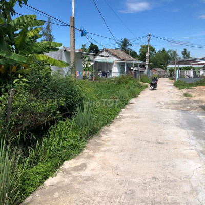 Đất chính chủ ngay Hà Lam betong oto giá 430tr