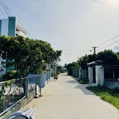 Bán 2 lô liền kề gần chợ Ái Nghĩa