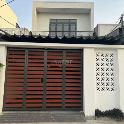 *Nhà Giá Rẻ Kiên Cố Kiệt Bê Tông 5.5m *