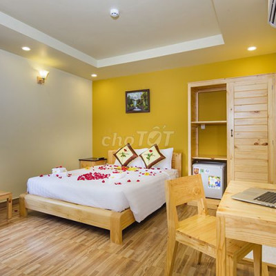 Nhà Hội An 3 tầng mới xây, view công viên, gần Chợ
