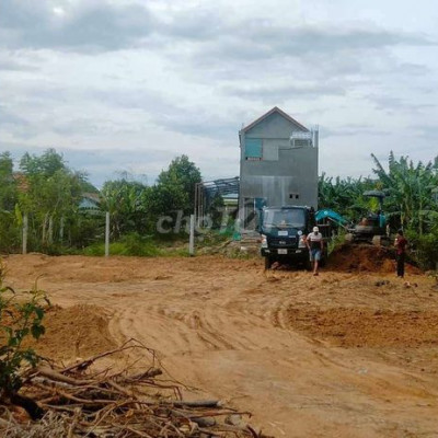 Bán lô đất 159m ở hoàn toàn giá hạt dẻ