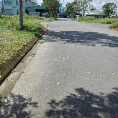 lô đất ở ngay chợ điện nam trung đường 7m5